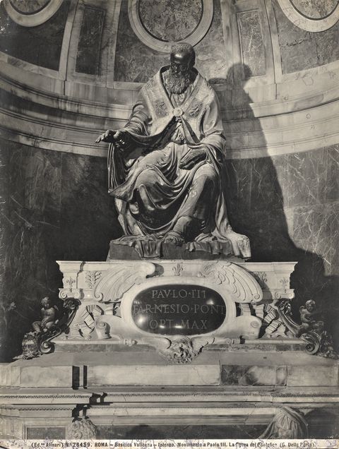 Alinari, Fratelli — Roma - Basilica Vaticana - Interno. Monumento a Paolo III. La figura del Pontefice (G. Della Porta). — particolare